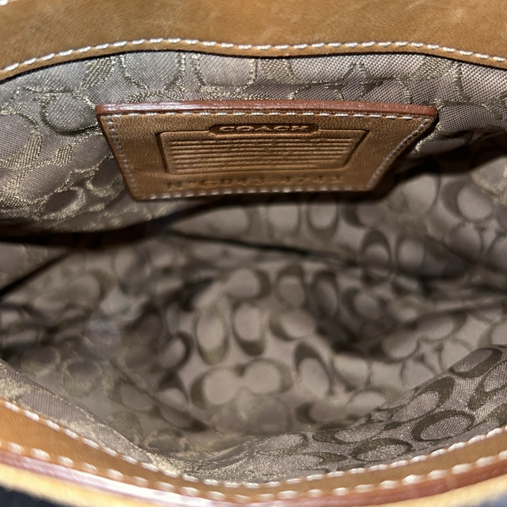 COACH #4743 Tan SUEDE SWING SUEDE AND LEATHER CROSSBODY - Picture 5 of 11